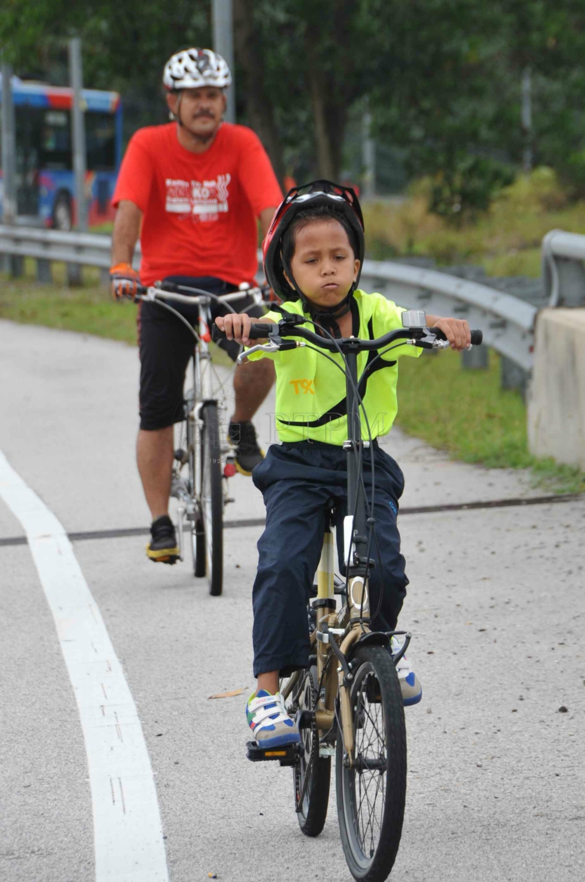 PRO 14 117 ROKOK PRO 9293